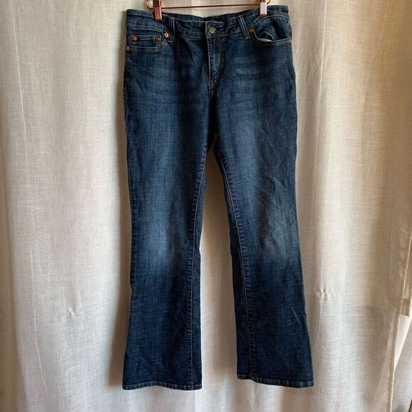 Levi’s Women’s Size 10 Black Tag Bootcut Jeans Medium Wash Stretch Denim Pants - Picture 1 of 16